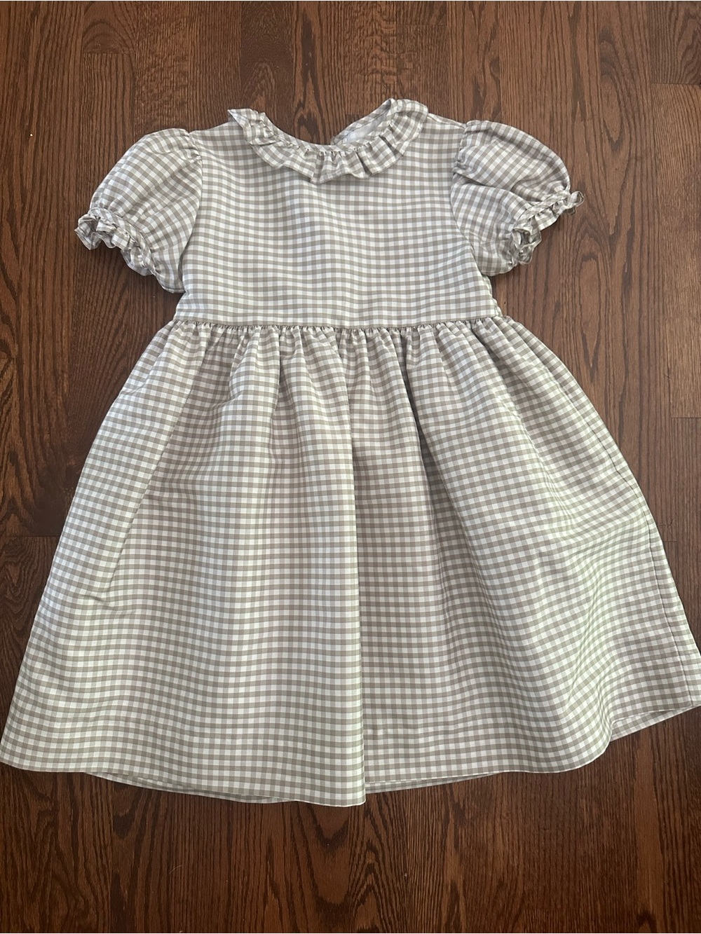 bella bliss Gray and White Gingham Ruffled Collar Puff Sleeve Dress